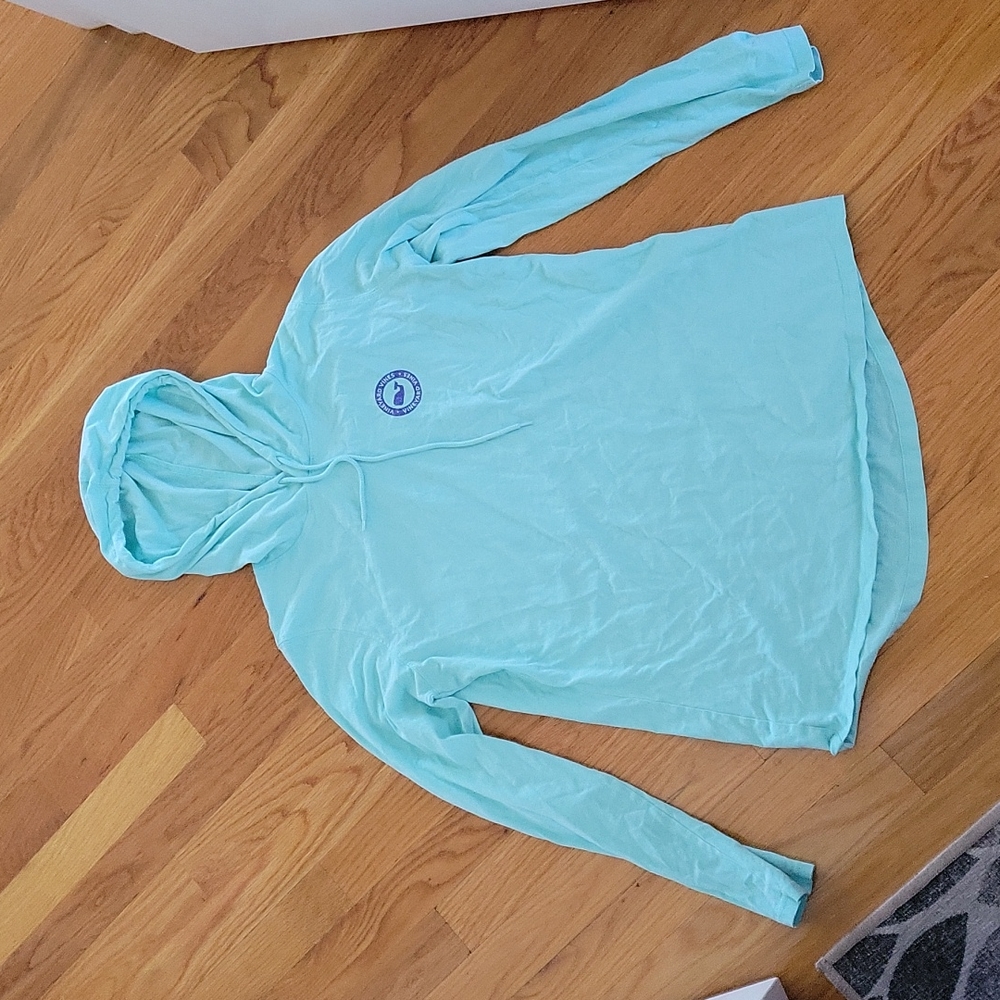 Vineard vines hooded long sleeve shirt